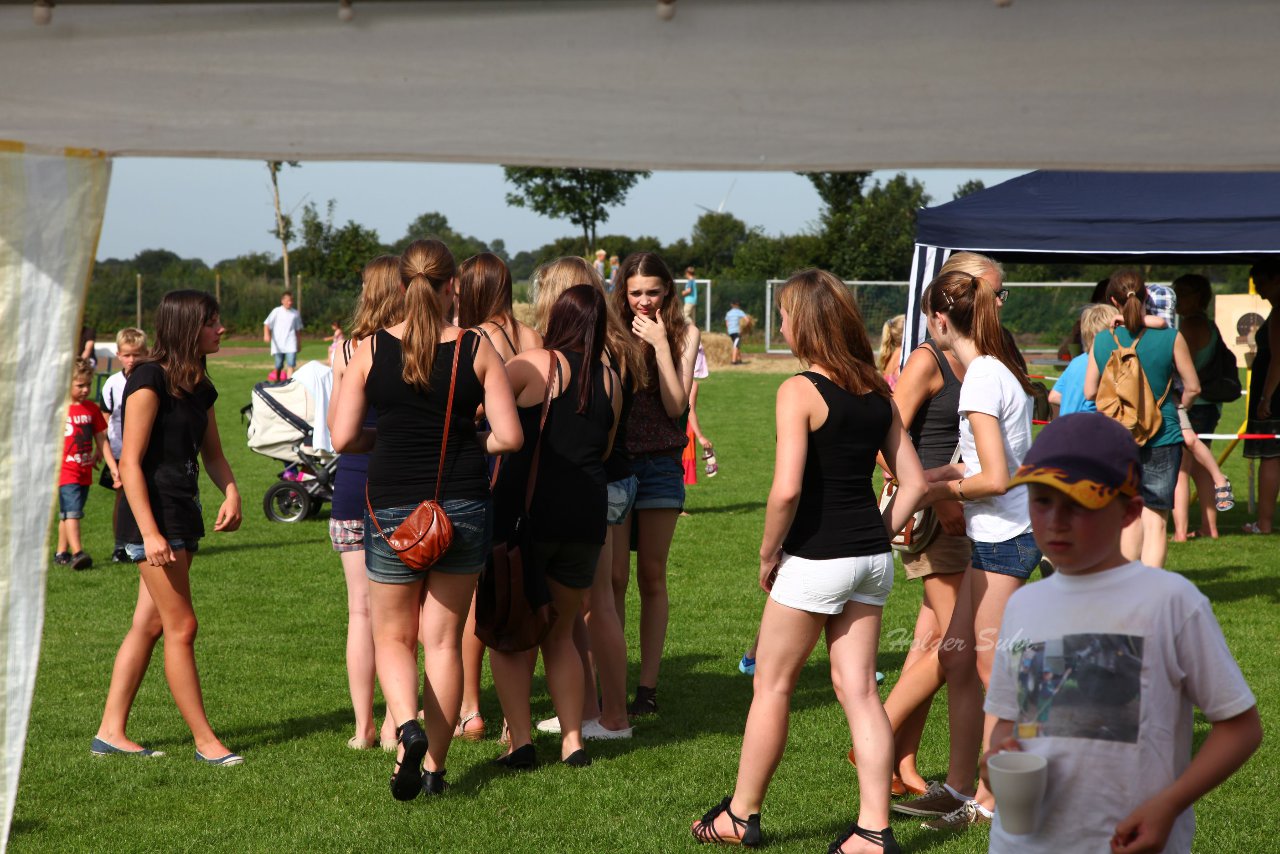 Bild 346 - Vogelschiessen am 18.8.12